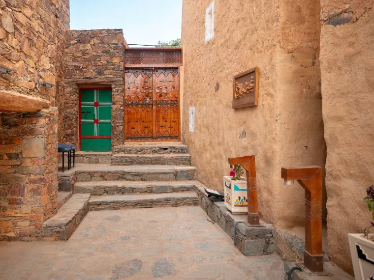 abo-sarrah-palaces-5-crop-760×570