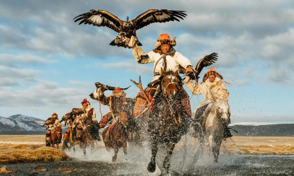 fadhil-abhimantra-papkymkjghk-unsplash